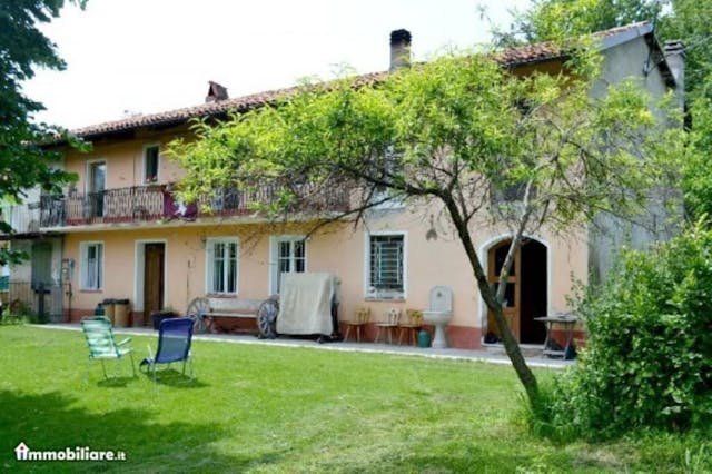 Semi detached country house only 4 km from Casalborgone, Torino   Ref:34354854