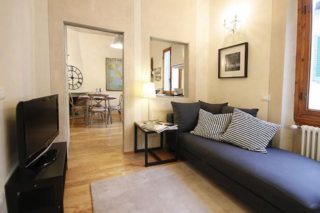 Furnished Florence apartment with frescoed ceilings Ref: Boboli